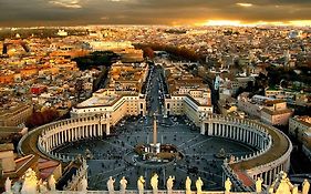 Vatican Rooms Guest House